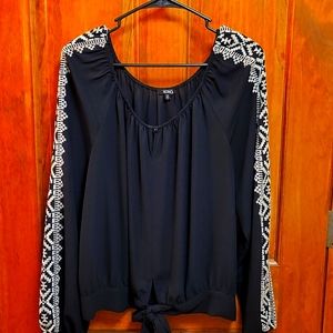 XOXO BLACK TOP TIE BOTTOM LIKE NEW